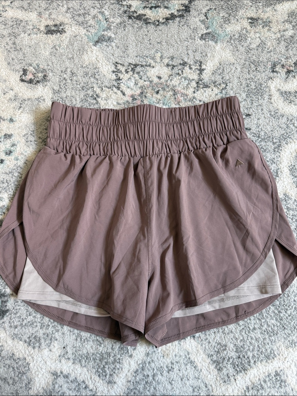 Balance Athletica Vitality 2.0 Shorts Size Medium